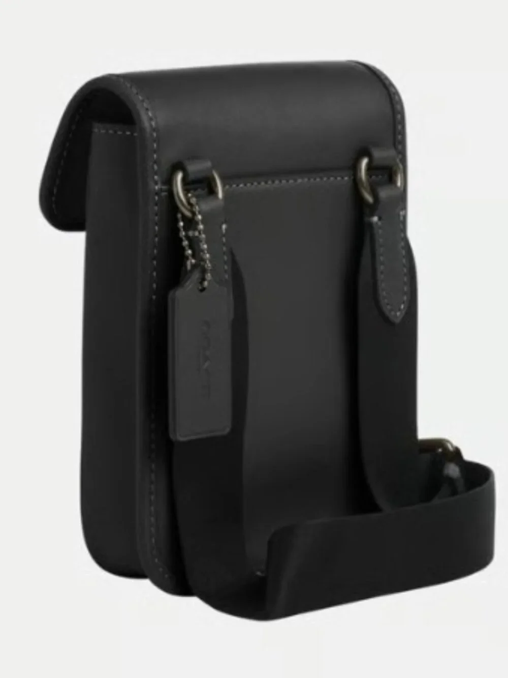 Coach - Picture 2 of 4
